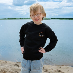 Smile2Support Black Sweater - Kids